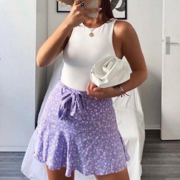 Zara Lavender Floral Print Mini Skirt Skort Flounce Hem Flowy Schoolgirl Small - Picture 9 of 10